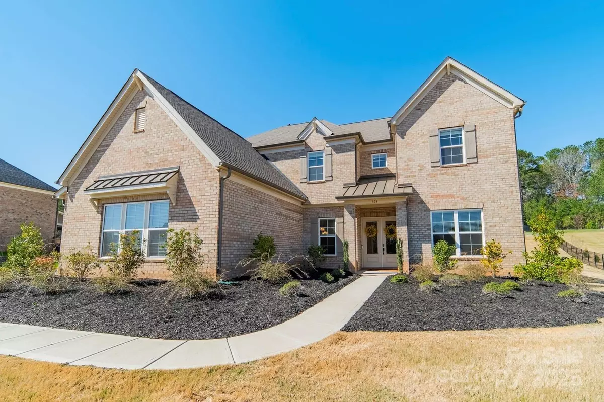 Wesley Chapel, NC 28110,724 Cavesson WAY