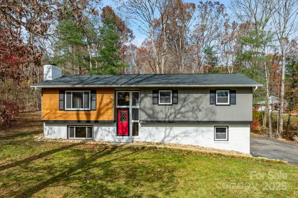 47 Pensacola AVE, Arden, NC 28704