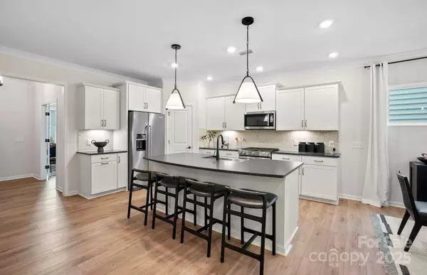 5928 Chumbley Point RD #84, Charlotte, NC 28215