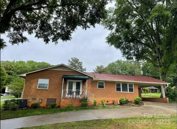 Belmont, NC 28012,113 Forest DR