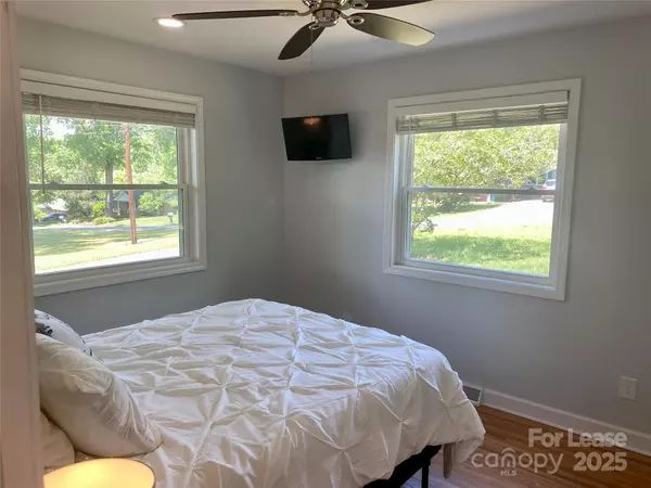 Belmont, NC 28012,113 Forest DR