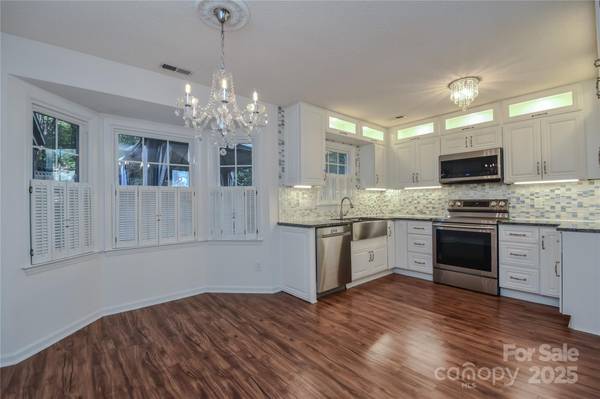 Charlotte, NC 28262,1227 Well Spring DR