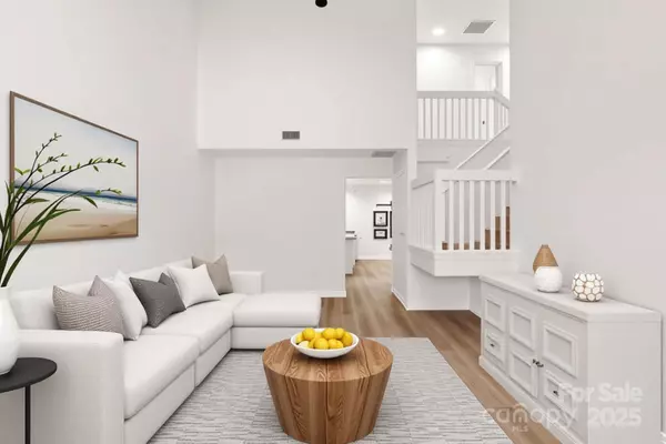 Charlotte, NC 28269,11541 Retriever WAY