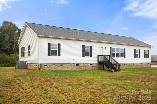 Edgemoor, SC 29712,2282 Westbrook RD