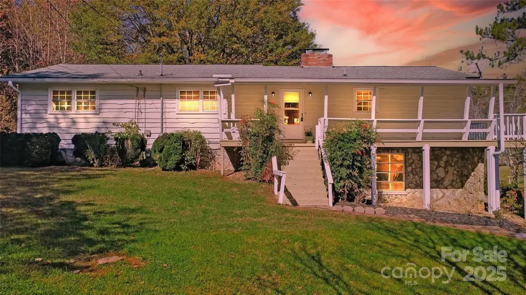 1420 Bethel Church RD, Franklin, NC 28734