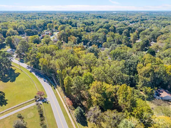 Matthews, NC 28105,11324 Idlewild RD