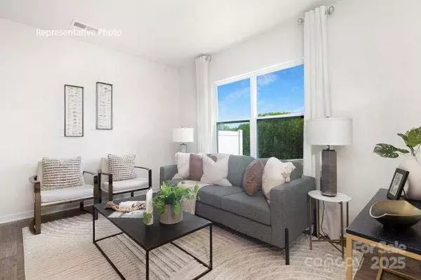 York, SC 29745,136 Court House AVE