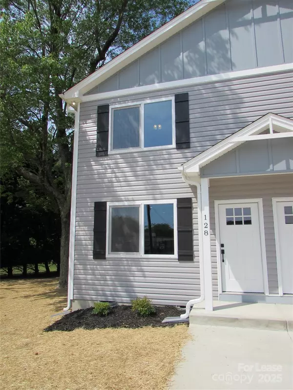 Lincolnton, NC 28092,128 Salem Church RD