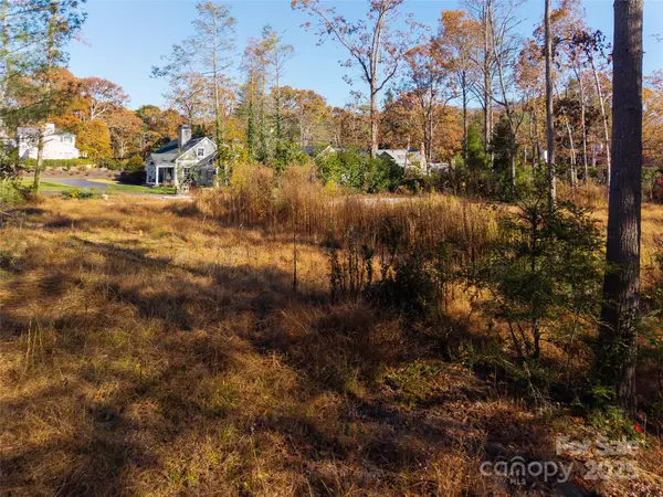 Asheville, NC 28803,50 Forest RD