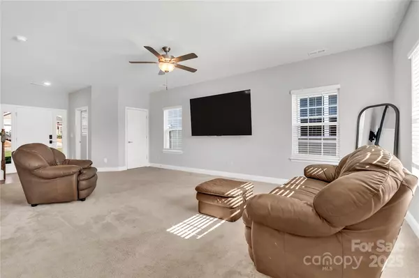 Gastonia, NC 28056,705 Centennial ST