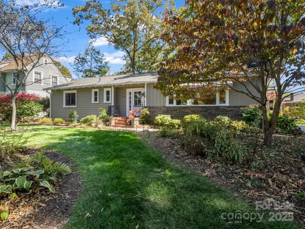 Hendersonville, NC 28791,1618 Kensington RD