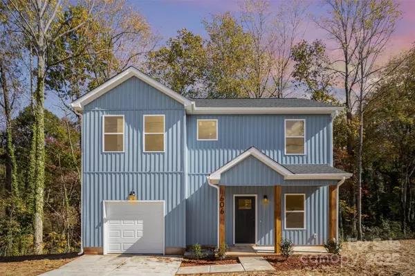 606 6th Street CT NW, Conover, NC 28613