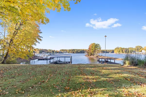 2511 Primm RD, Denver, NC 28037