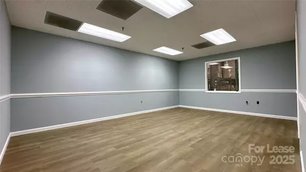 Charlotte, NC 28208,129 Dupree ST