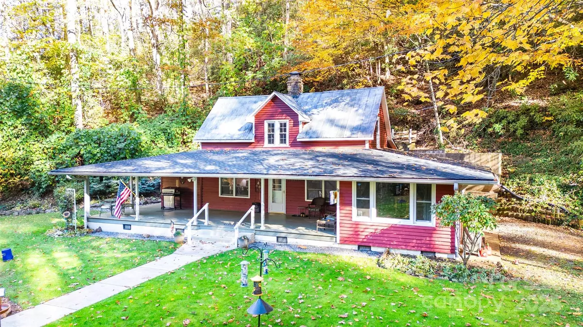 Sylva, NC 28779,745 Perley Hyatt RD