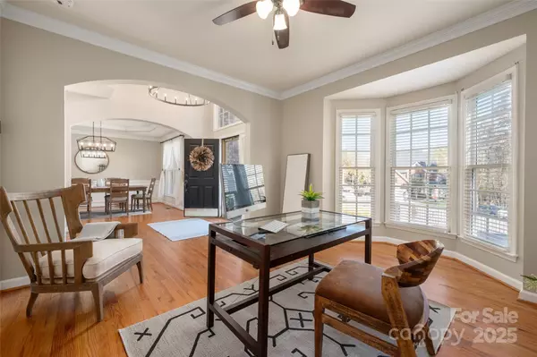 Charlotte, NC 28277,13812 Ballantyne Meadows DR