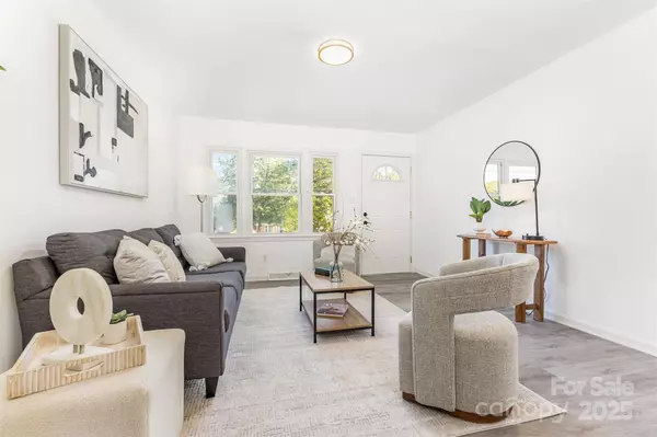 Gastonia, NC 28052,2334 Woodleaf DR