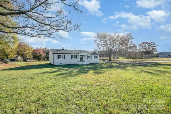 Mooresville, NC 28117,199 Cornelius RD