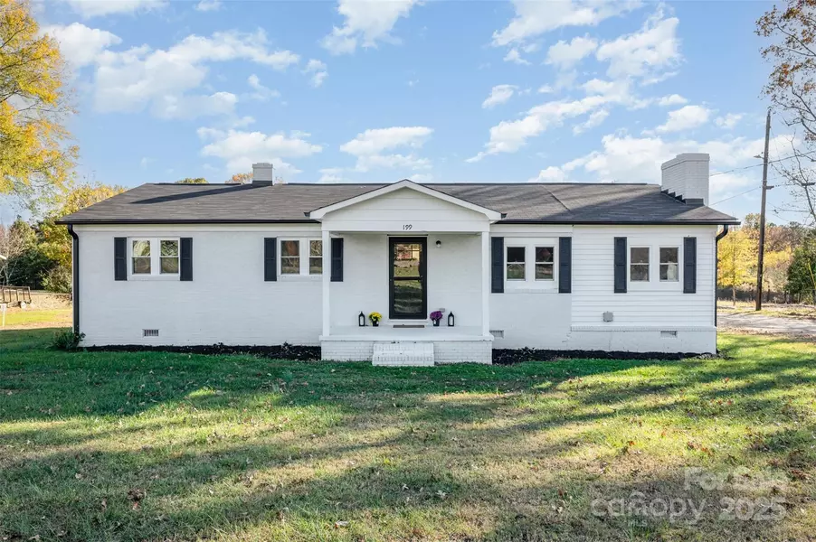 199 Cornelius RD, Mooresville, NC 28117