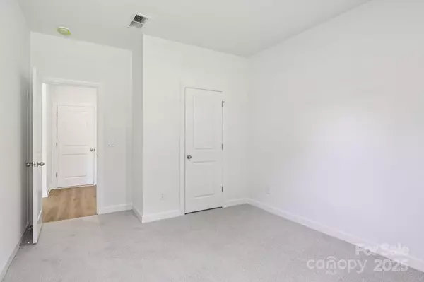 York, SC 29745,826 Santina AVE