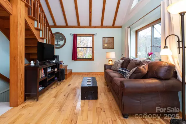 Marshall, NC 28753,35 Norton Branch RD