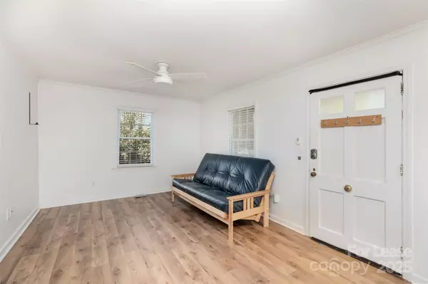 Charlotte, NC 28203,542 Iverson WAY