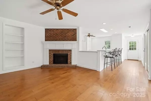 Charlotte, NC 28270,2234 Hamilton Mill RD