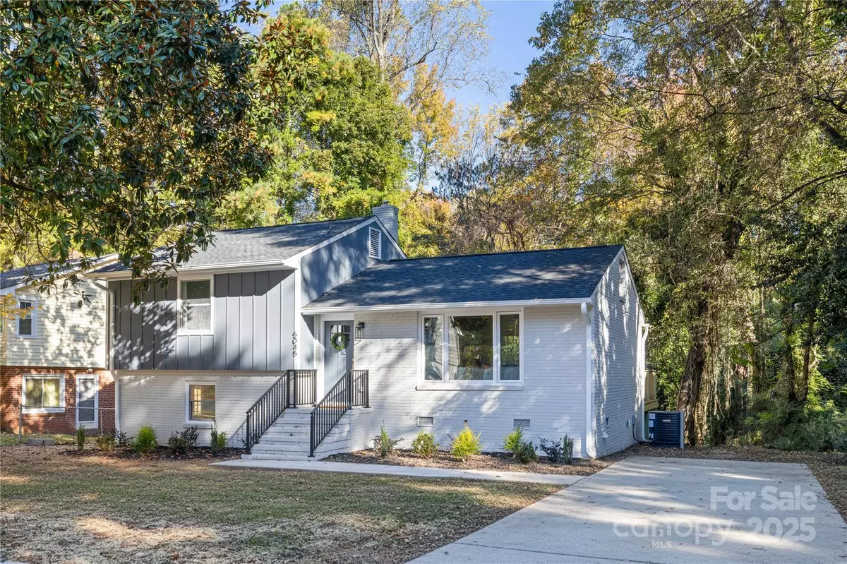 Charlotte, NC 28210,5045 Murrayhill RD