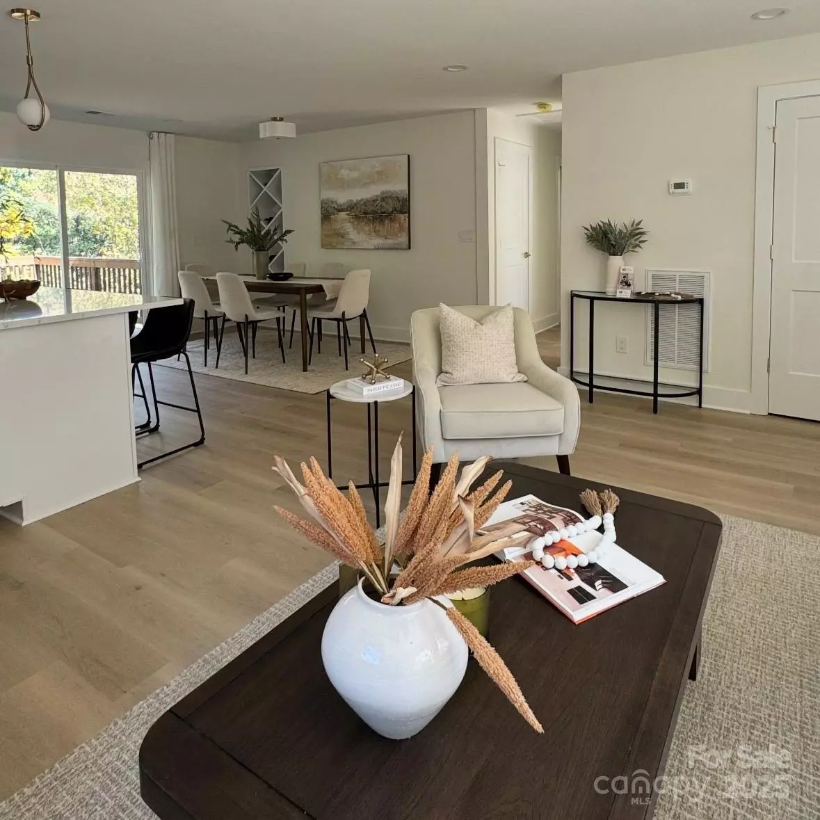 Charlotte, NC 28210,1711 Brookdale AVE