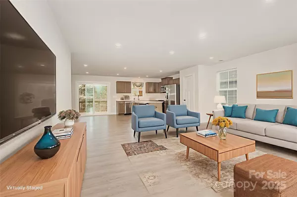 Greenville, SC 29605,18 Timberwild DR