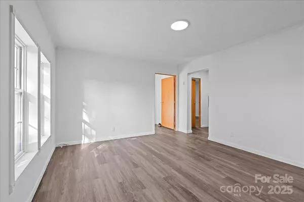 Rutherfordton, NC 28139,282 Bob Hardin RD