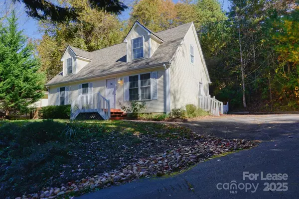 Weaverville, NC 28787,34 East ST