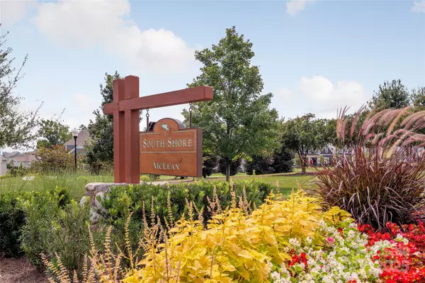 Clover, SC 29710,1009 Kingbird LN #11