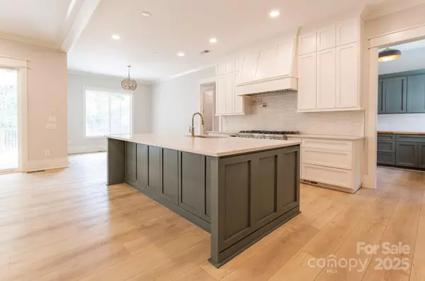 Waxhaw, NC 28173,0000 Simpson RD #3