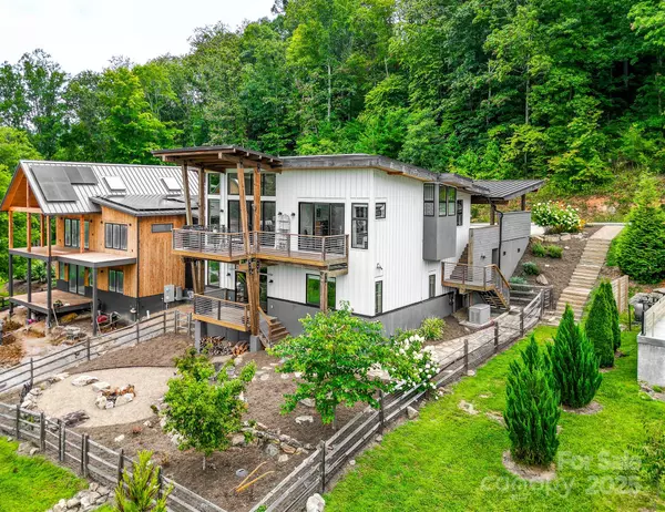 Asheville, NC 28804,8 Crossvine ALY