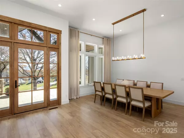 Candler, NC 28715,10 Slate DR