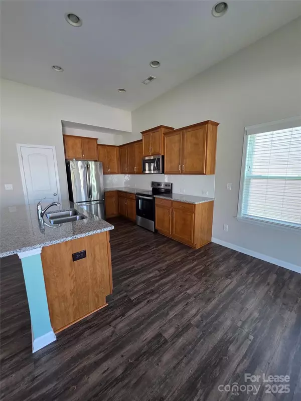 Charlotte, NC 28213,4740 Abendego RD