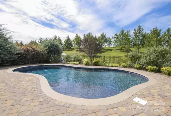 6006 Magna LN, Indian Trail, NC 28079