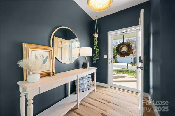 Clover, SC 29710,1668 Beleek Ridge LN