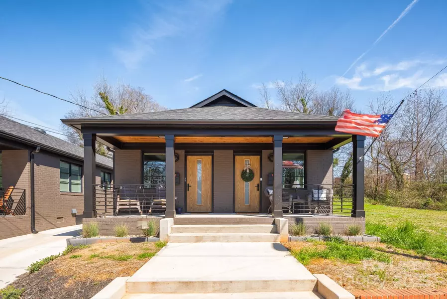 1928 W Trade ST, Charlotte, NC 28216