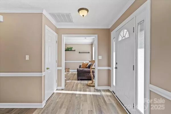 Gastonia, NC 28056,2016 Shadwell CT