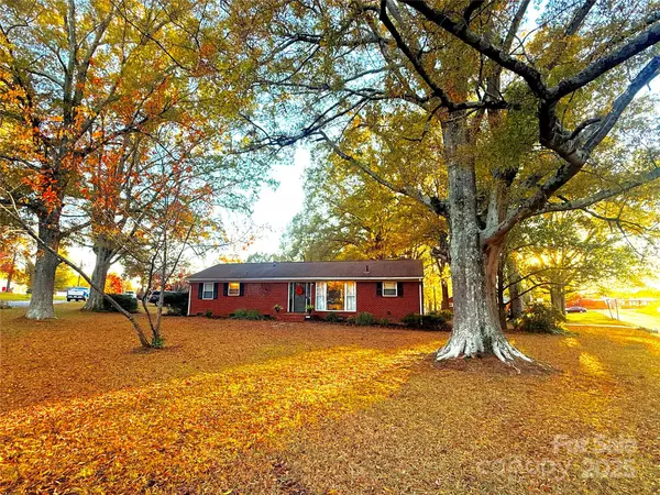 527 Katherine AVE, Kings Mountain, NC 28086