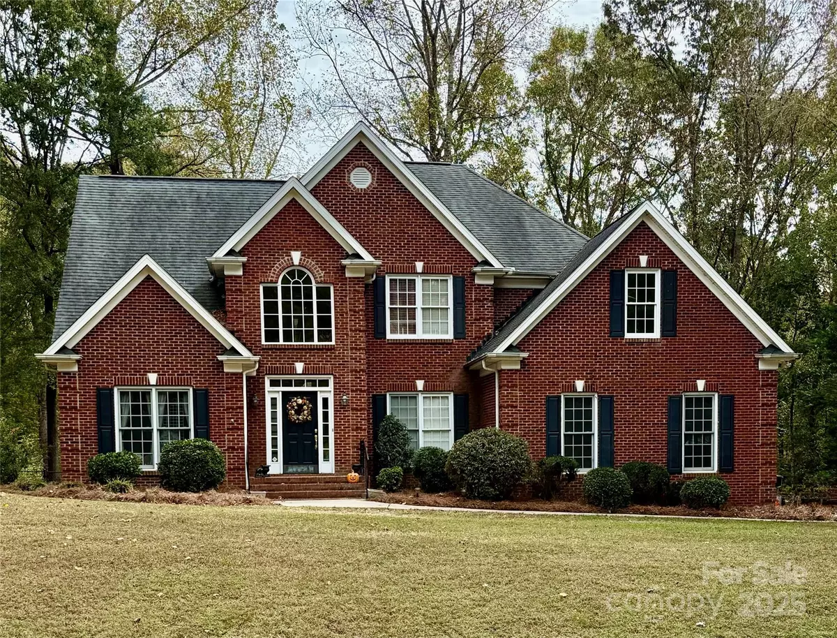 Fort Mill, SC 29715,1042 Croyden CT