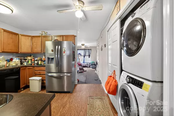 Flat Rock, NC 28731,149 Victoria Springs DR