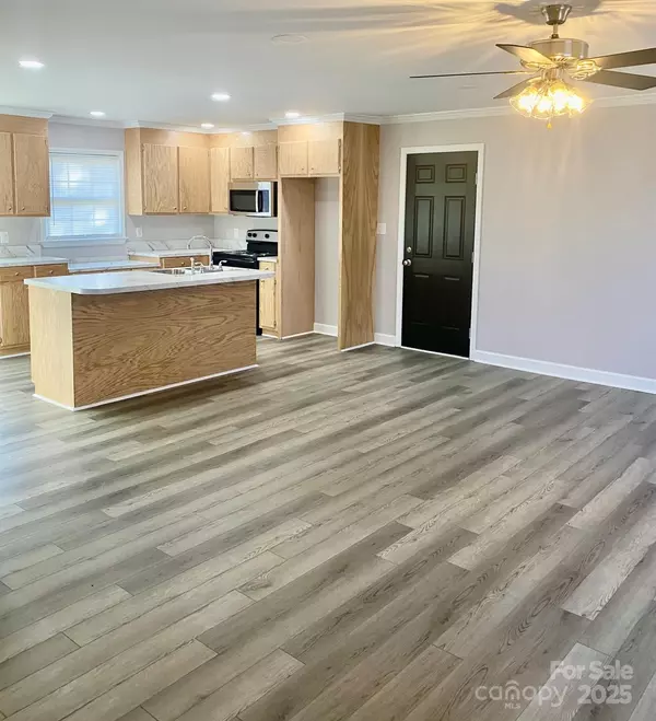 Gastonia, NC 28052,3019 Salem DR