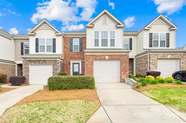 2452 Royal York AVE #255, Charlotte, NC 28210