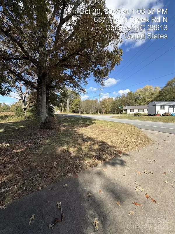 Conover, NC 28613,637 N Mclin Creek RD