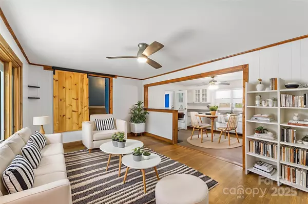 Marion, NC 28752,103 Clark ST