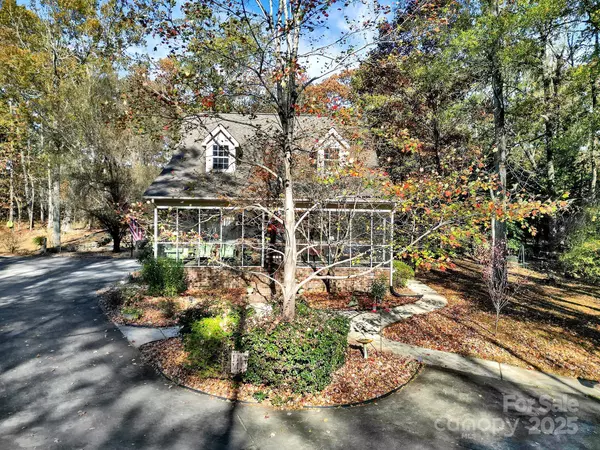 Lancaster, SC 29720,2895 Courtside DR