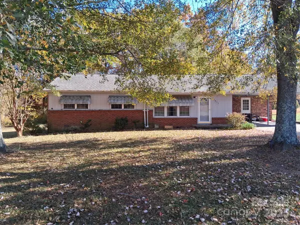 Mooresboro, NC 28114,2833 Camp Creek Church RD